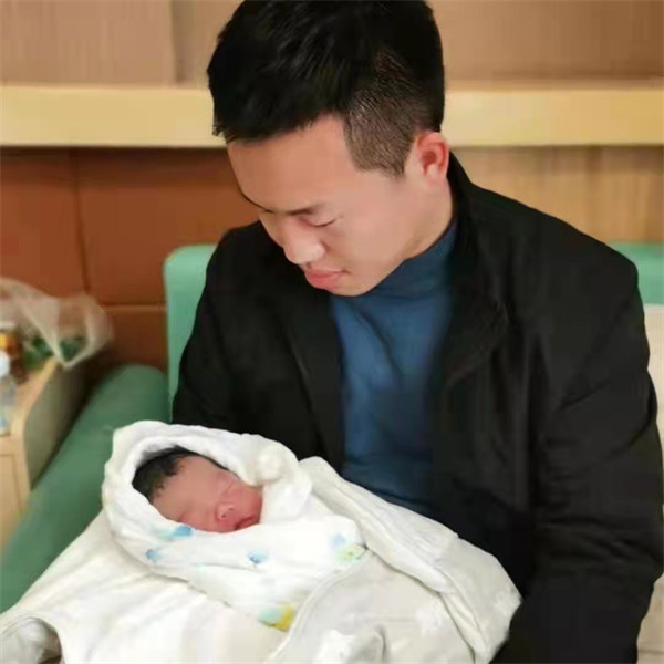 ��ʵ����չʾ